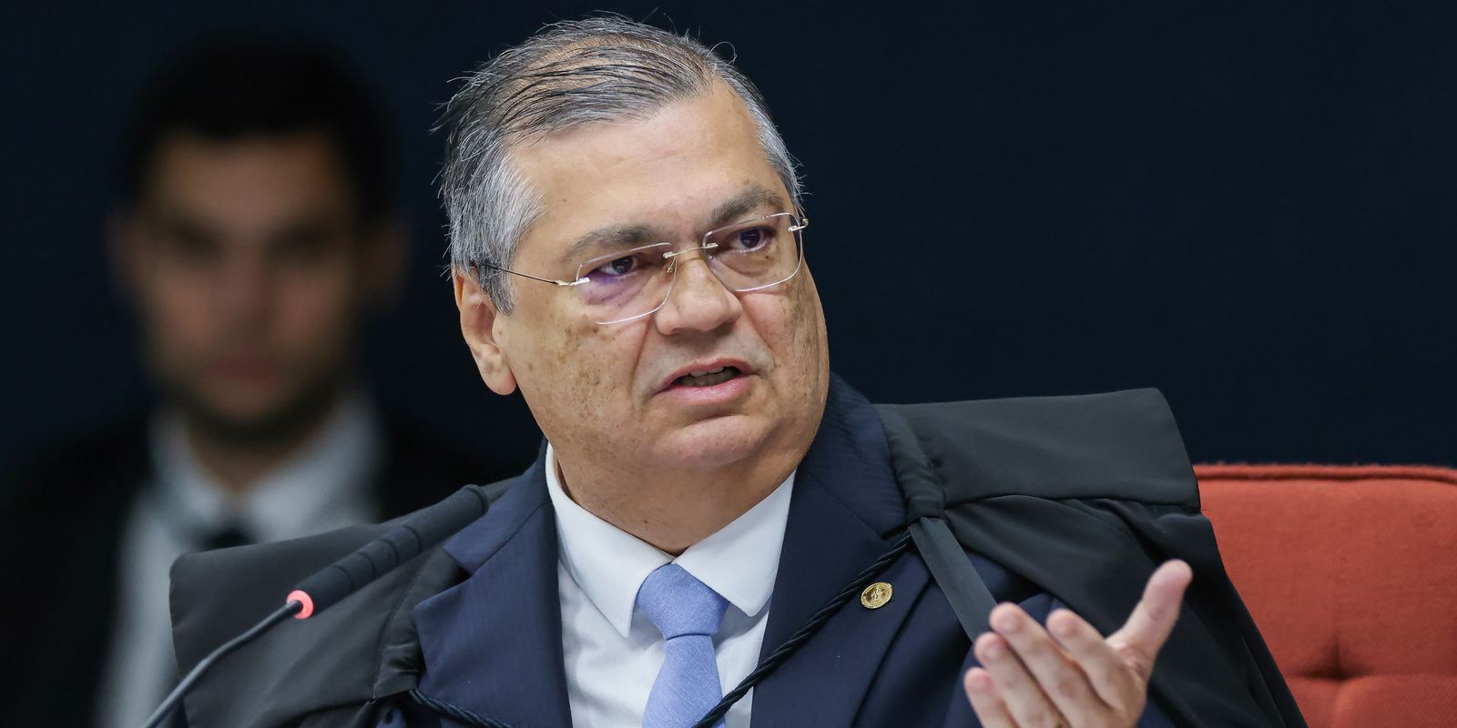 dino-rejeita-alegacao-de-sostenes-para-nao-explicar-fala-sobre-emendas