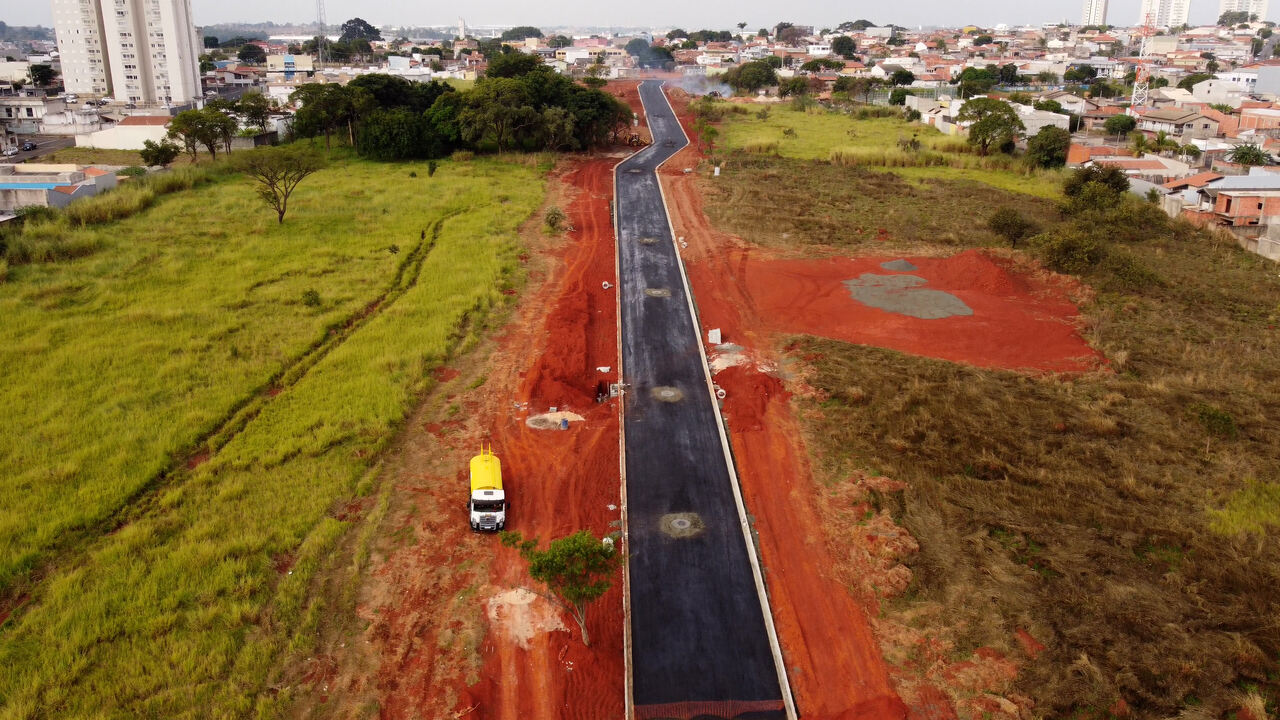 viario-no-parque-gabriel-recebe-servico-de-pre-pavimentacao