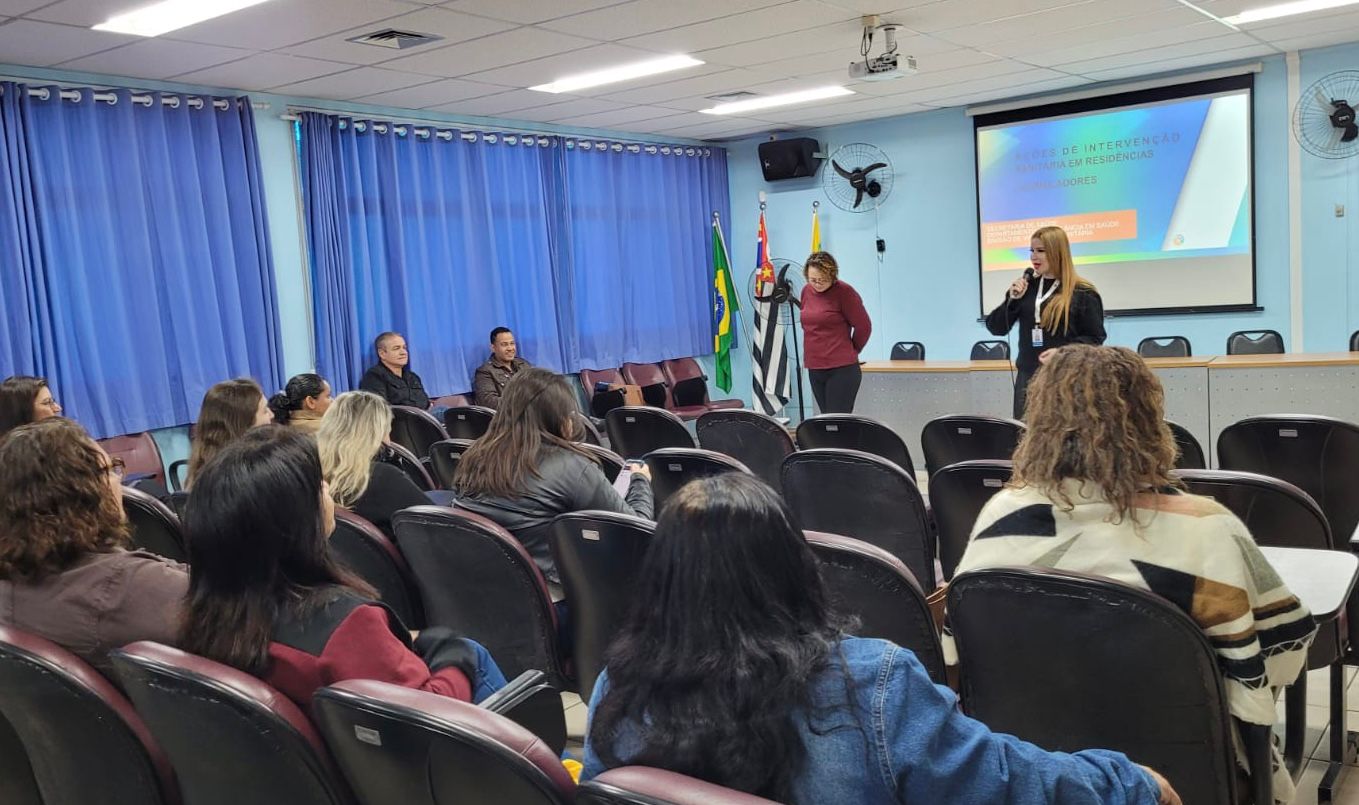 hortolandia-ministra-formacao-sobre-acumuladores-para-equipes-de-saude